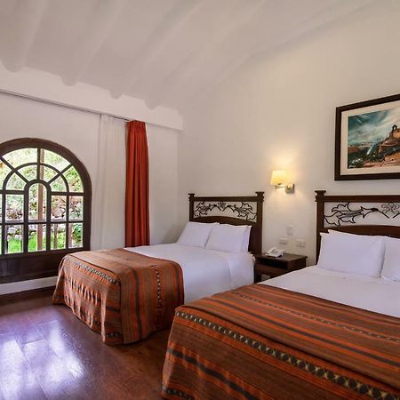 Hotel Hacienda Del Valle 우루밤바 외부 사진