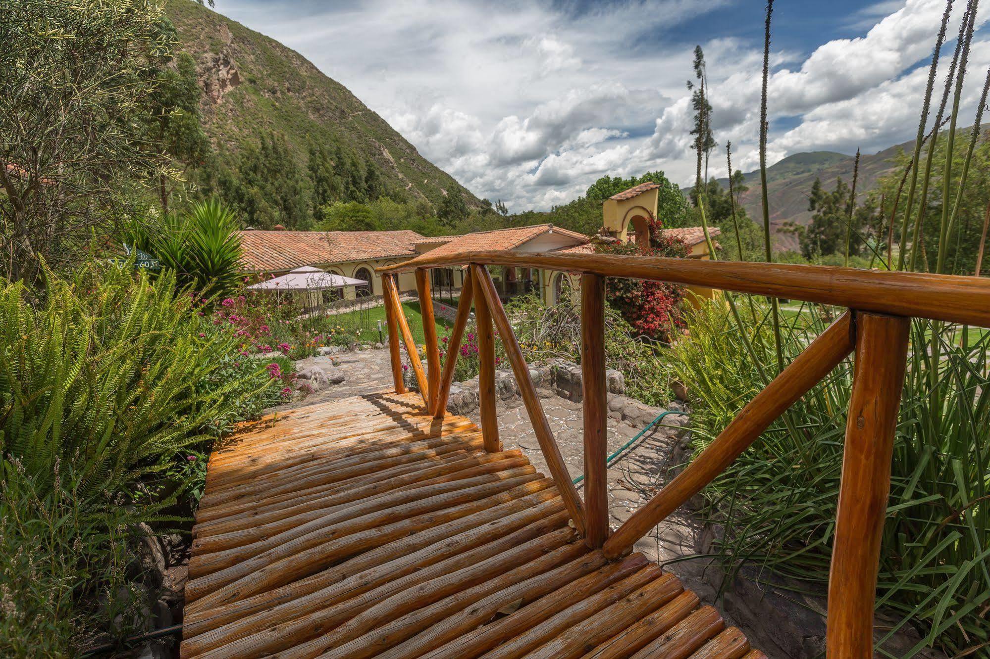 Hotel Hacienda Del Valle 우루밤바 외부 사진