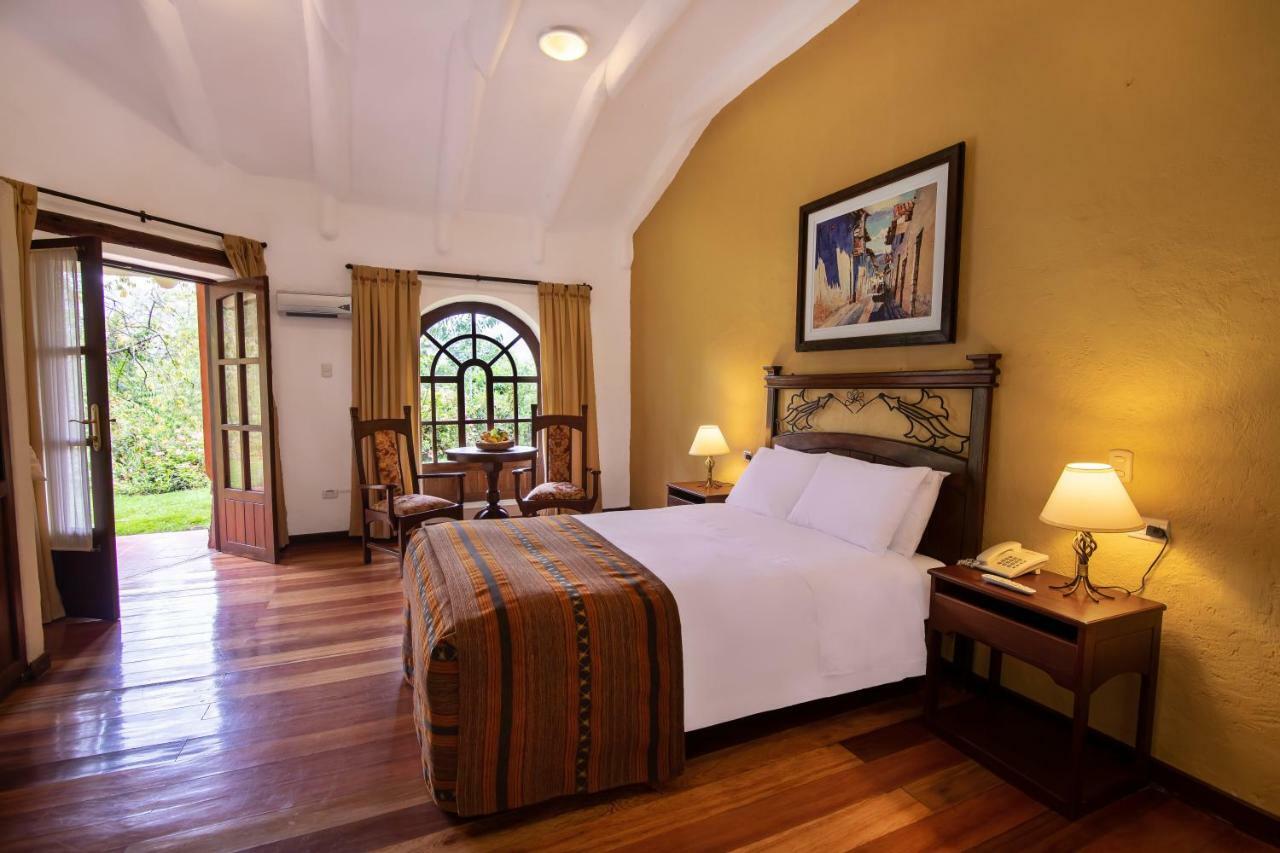 Hotel Hacienda Del Valle 우루밤바 외부 사진