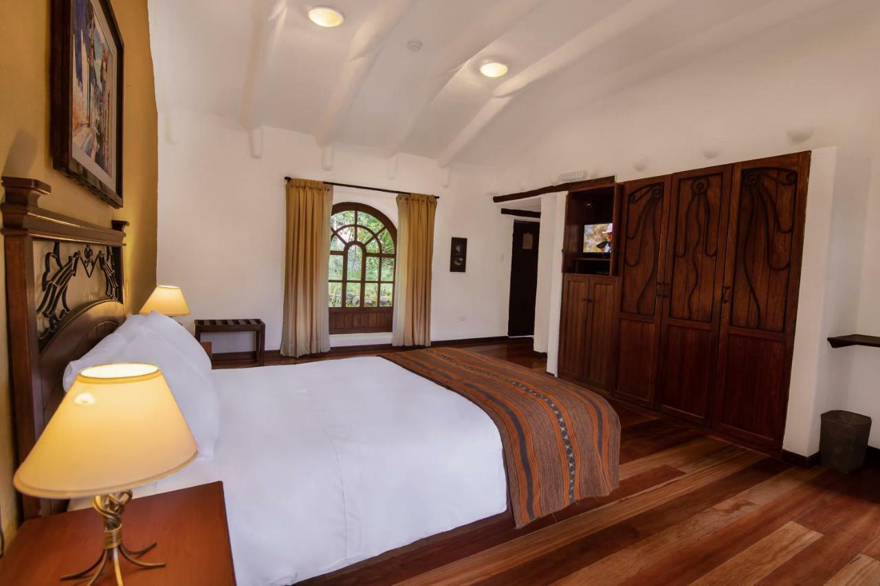 Hotel Hacienda Del Valle 우루밤바 외부 사진