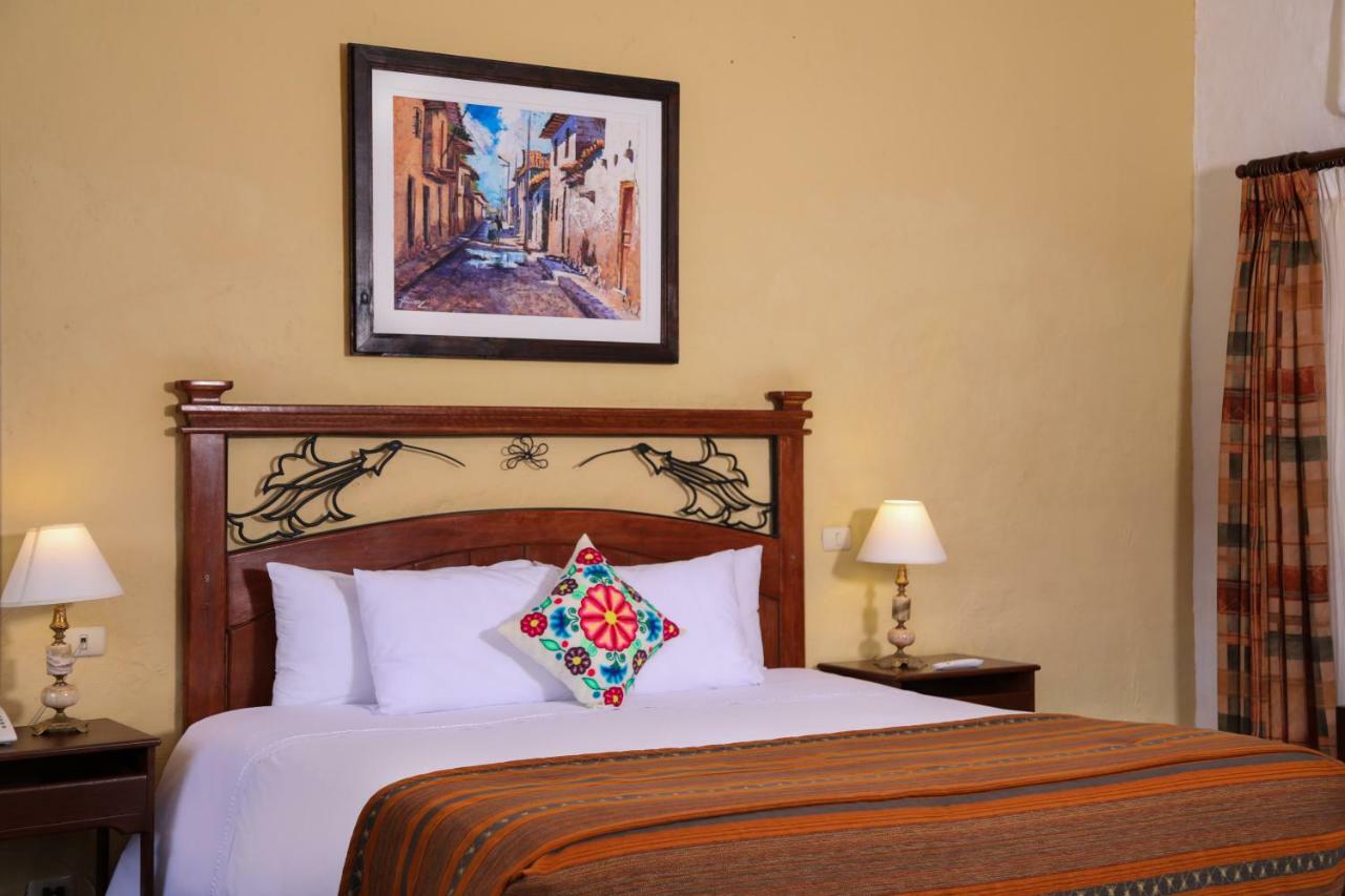 Hotel Hacienda Del Valle 우루밤바 외부 사진